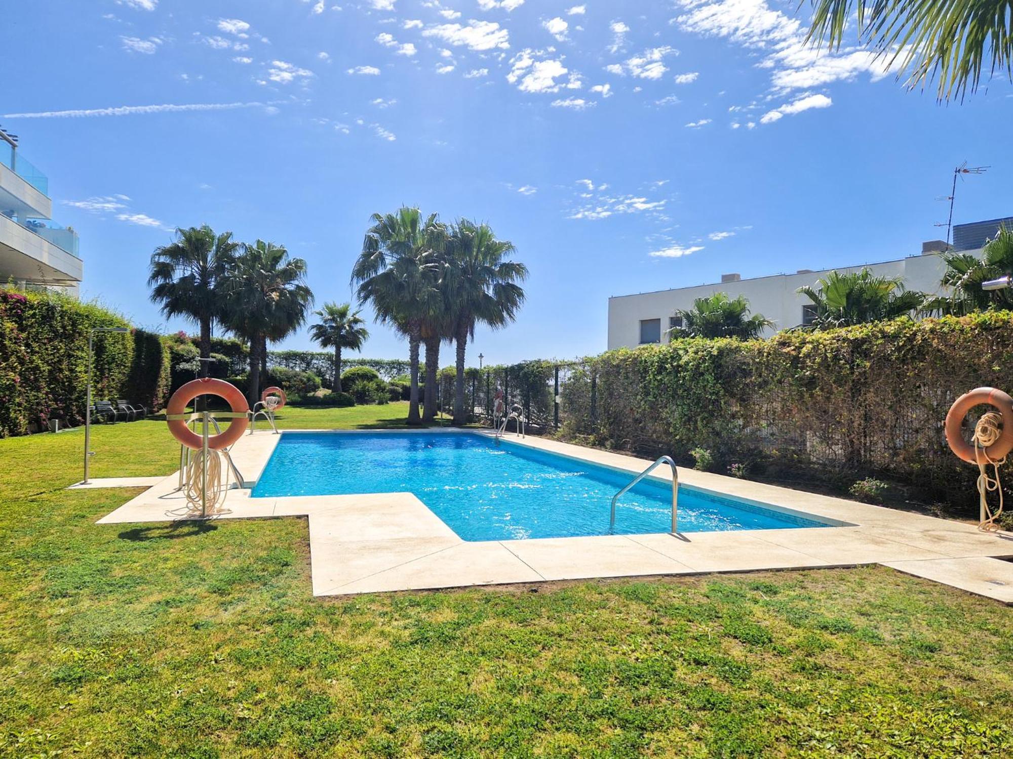 Luxury Ground Floor Apt - 300 M To Cabopino Golf Marbella Exterior foto