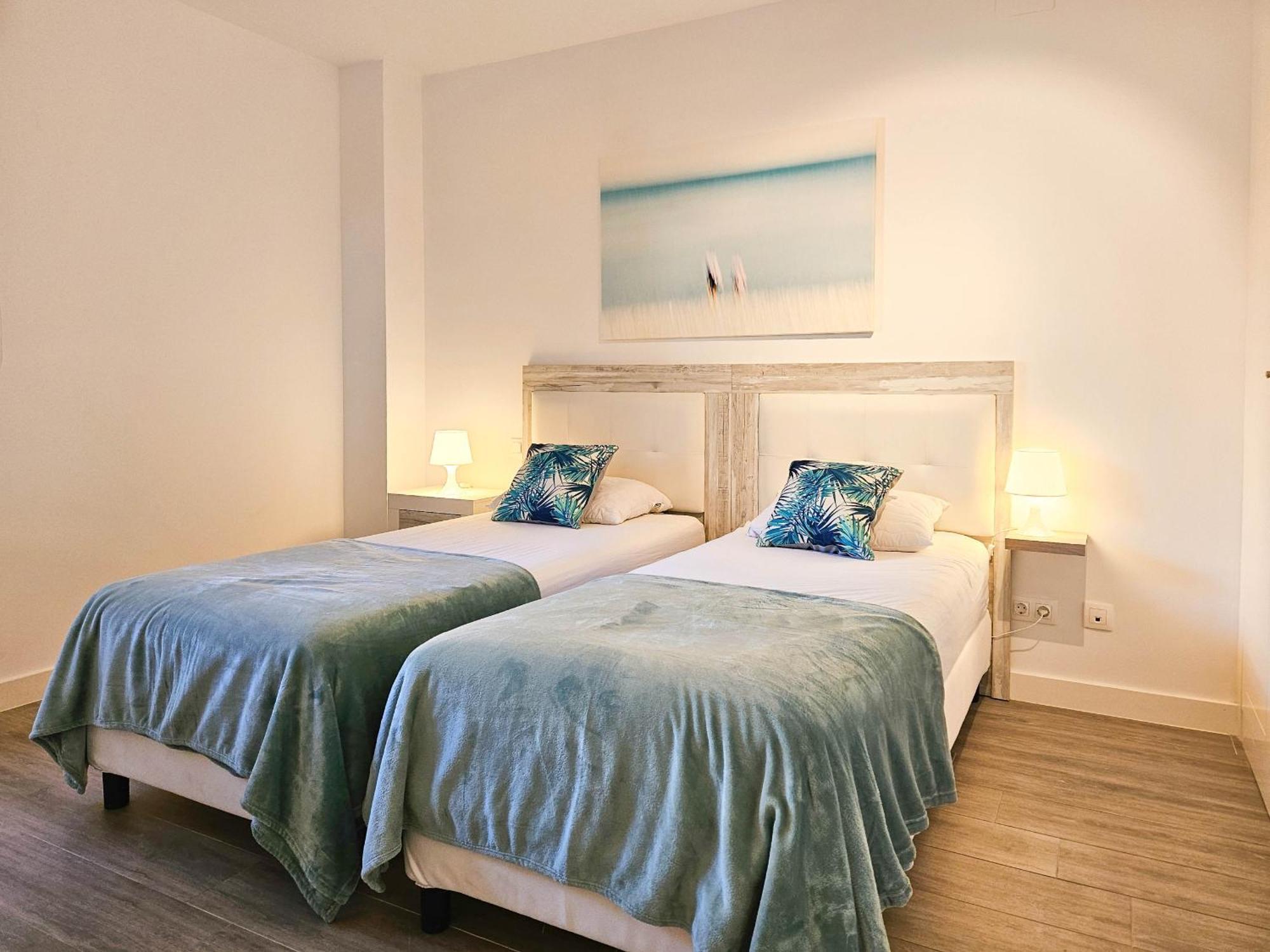Luxury Ground Floor Apt - 300 M To Cabopino Golf Marbella Exterior foto