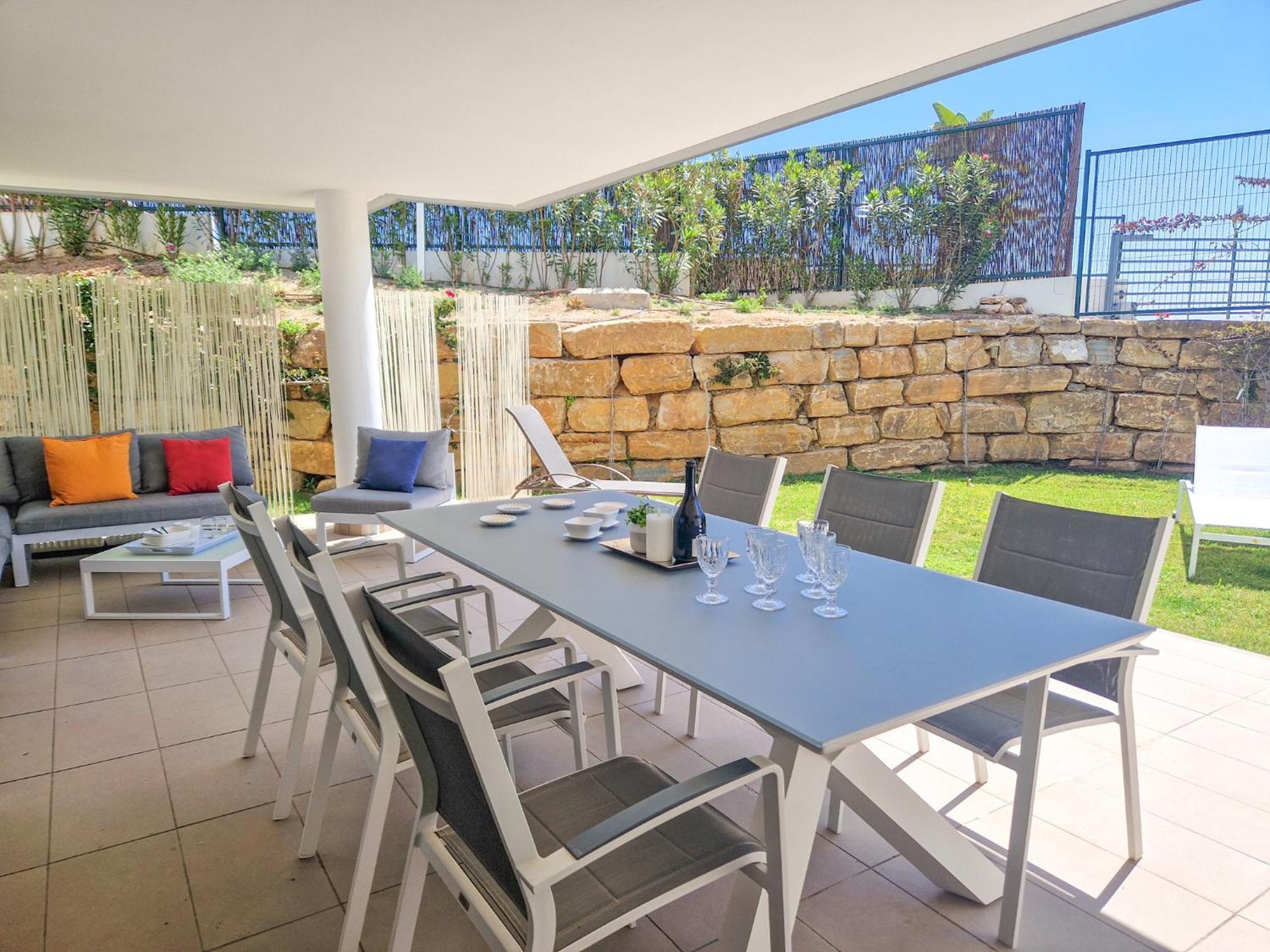 Luxury Ground Floor Apt - 300 M To Cabopino Golf Marbella Exterior foto