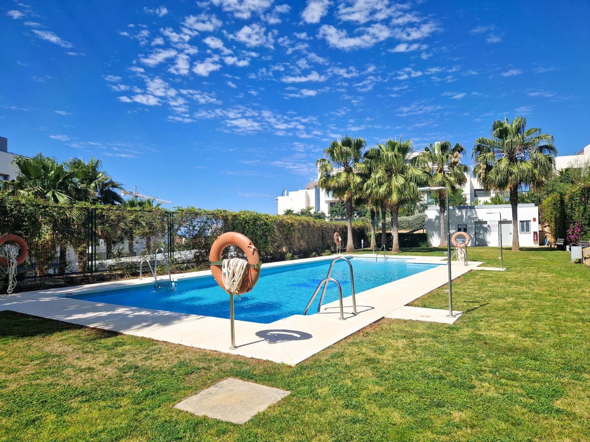 Luxury Ground Floor Apt - 300 M To Cabopino Golf Marbella Exterior foto