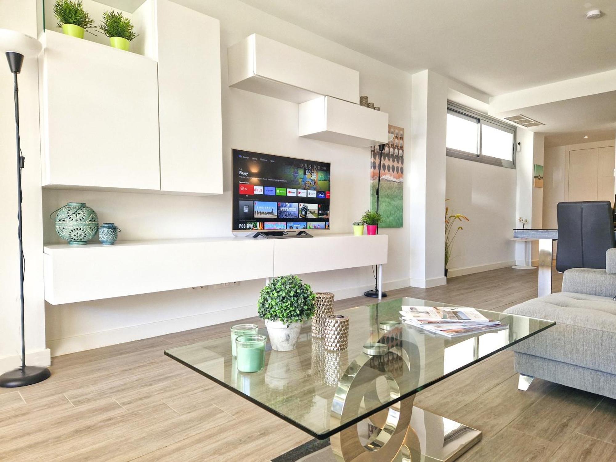 Luxury Ground Floor Apt - 300 M To Cabopino Golf Marbella Exterior foto
